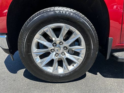 Used 2019 Chevrolet Silverado 1500 LTZ w/ LTZ Plus Package AWD/4WD image 24