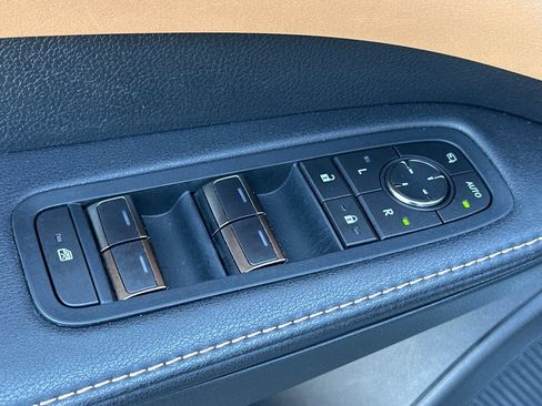 Used 2024 Lexus RX 350 w/ Convenience Package AWD/4WD image 13