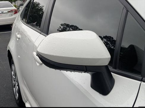 Certified 2024 Toyota Corolla LE FWD image 13