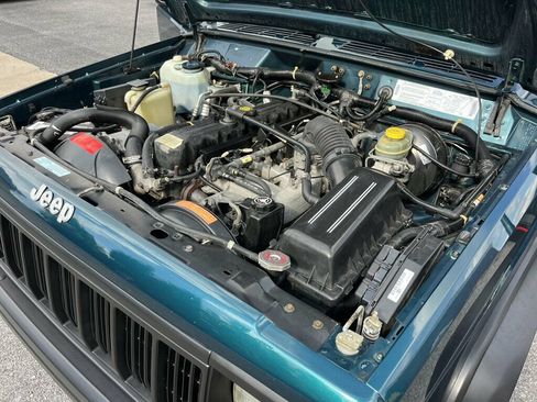 Used 1995 Jeep Cherokee Sport AWD/4WD image 34