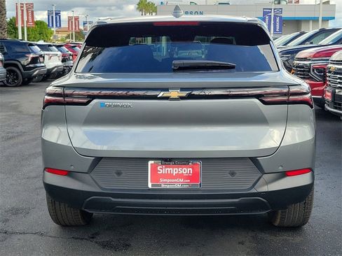 New 2026 Chevrolet Equinox EV LT image 19