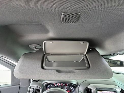 Used 2024 Chevrolet Silverado 2500 Custom w/ Custom Convenience Package image 36