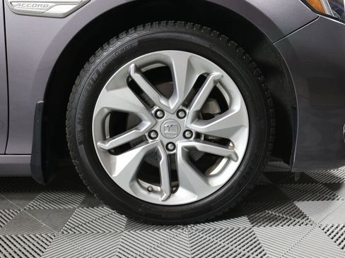 Used 2018 Honda Accord LX image 6