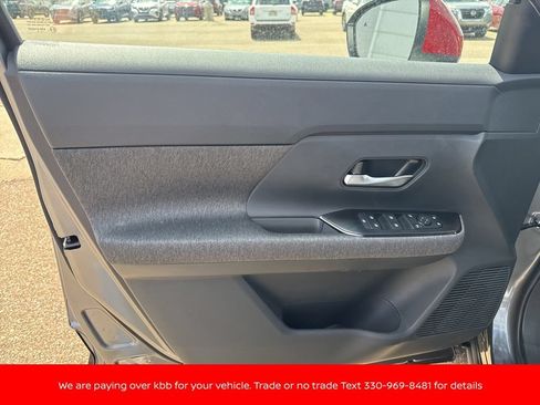 New 2026 Nissan Kicks SV w/ Interior Electronics Package AWD/4WD image 10