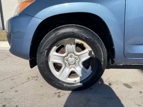 Used 2012 Toyota RAV4 4WD image 17