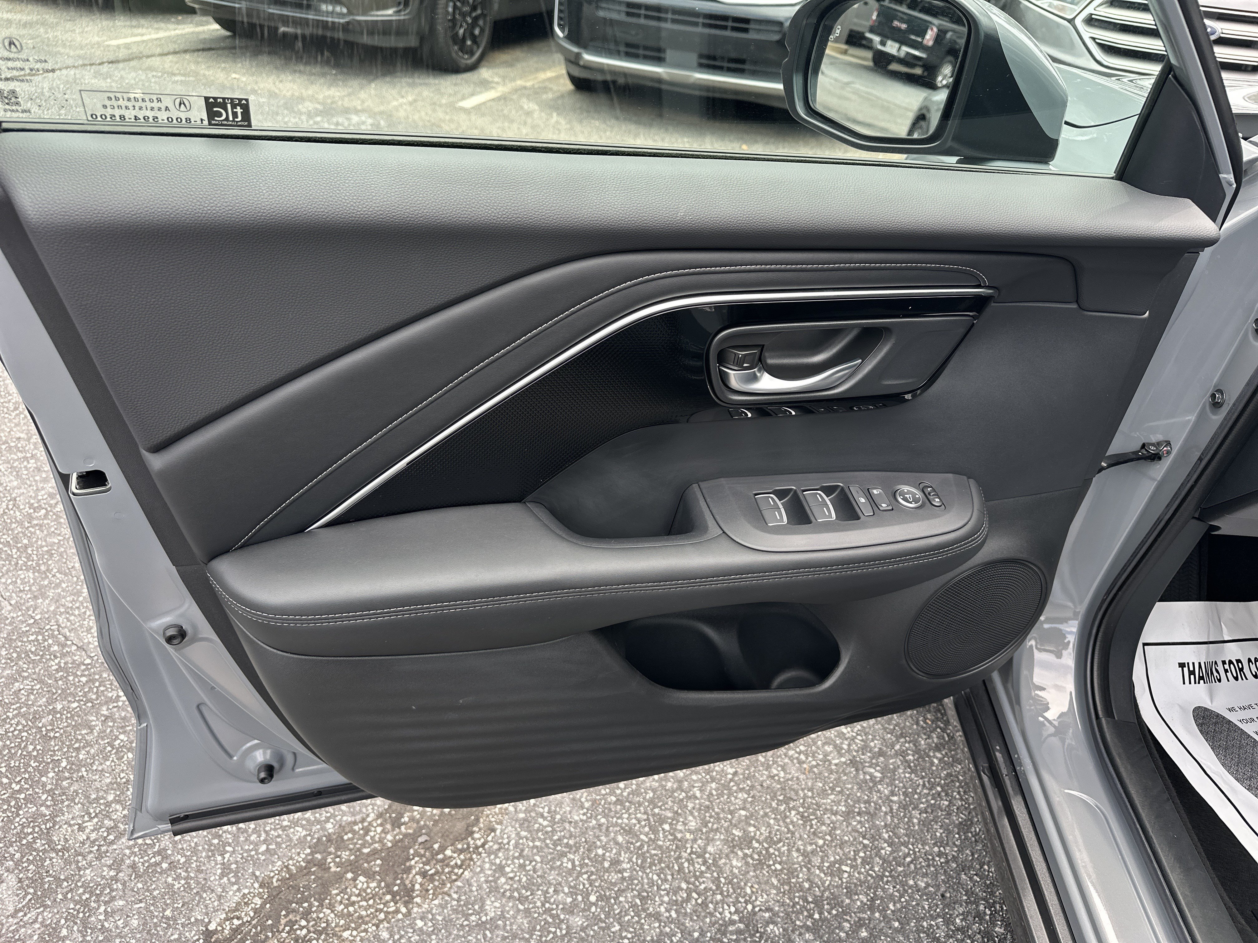 Certified 2025 Acura ADX FWD image 10