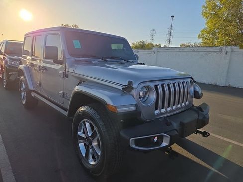 Used 2020 Jeep Wrangler Unlimited Sahara AWD/4WD image 5