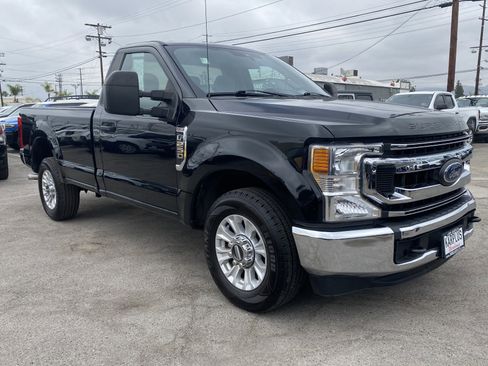 Used 2021 Ford F250 XL w/ STX Appearance Package image 8