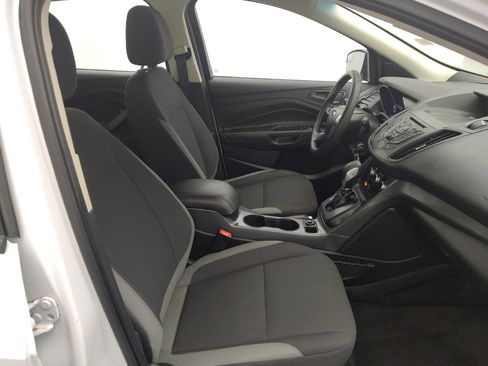 Used 2016 Ford Escape S image 21