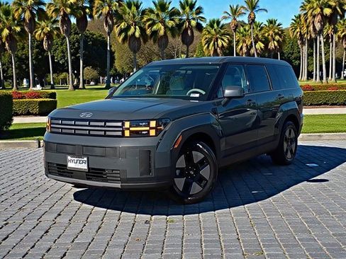 New 2026 Hyundai Santa Fe SE image 2