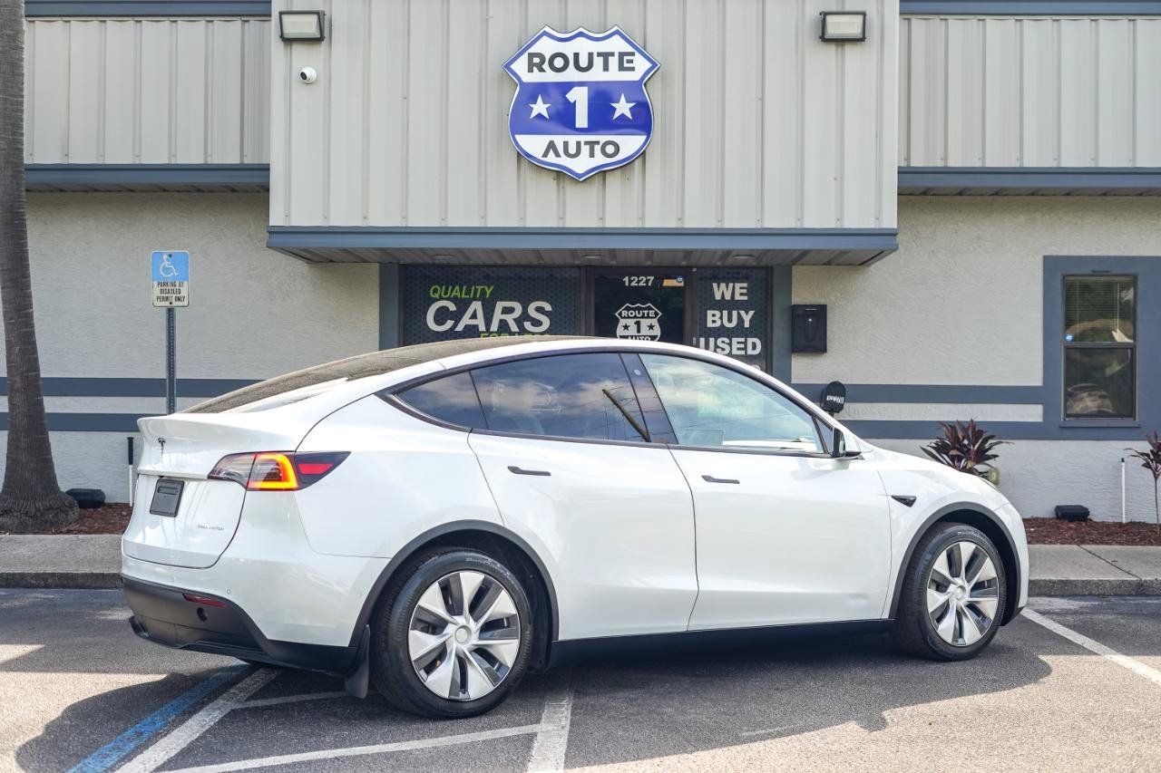 Used 2020 Tesla Model Y Long Range AWD/4WD image 3