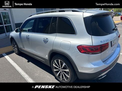 Used 2023 Mercedes-Benz GLB 250 image 1