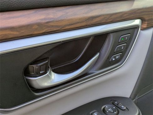 Used 2021 Honda CR-V EX-L image 13