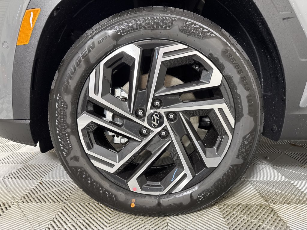 New 2026 Hyundai Tucson Limited FWD image 9