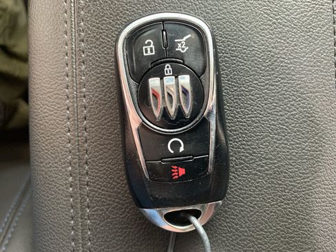 Used 2025 Buick Encore GX Sport Touring w/ Advanced Technology Package FWD image 27