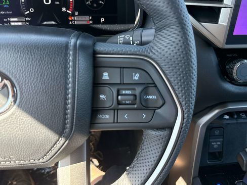 New 2026 Toyota Tundra Limited AWD/4WD image 22