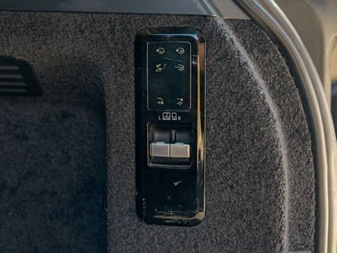 Used 2023 Land Rover Range Rover Autobiography AWD/4WD image 58