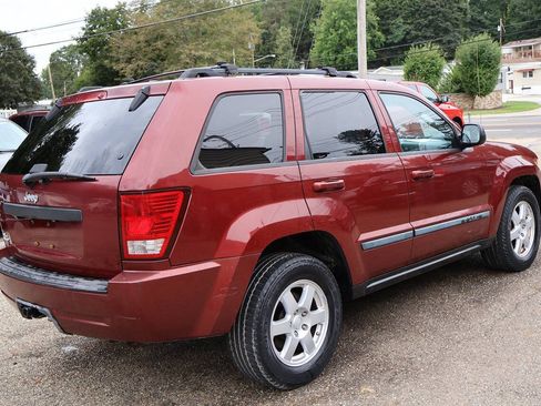 Used 2008 Jeep Grand Cherokee Laredo AWD/4WD image 7