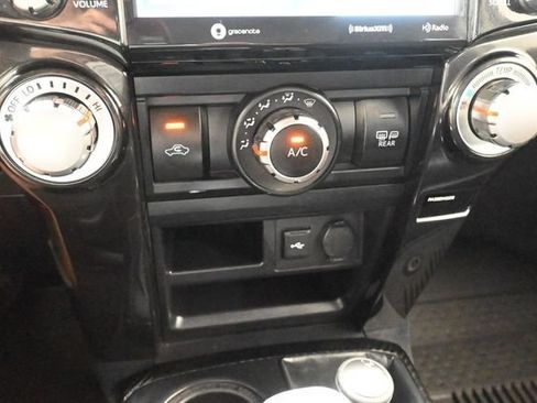 Used 2024 Toyota 4Runner TRD Off-Road Premium w/ Moonroof Package AWD/4WD image 42