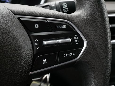 Used 2020 Hyundai Santa Fe SE AWD/4WD image 25