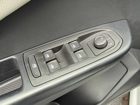 New 2026 Volkswagen Taos S FWD image 6