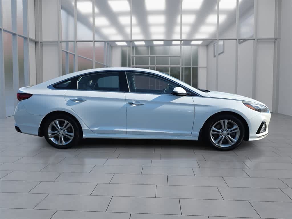 Used 2018 Hyundai Sonata Limited FWD image 2