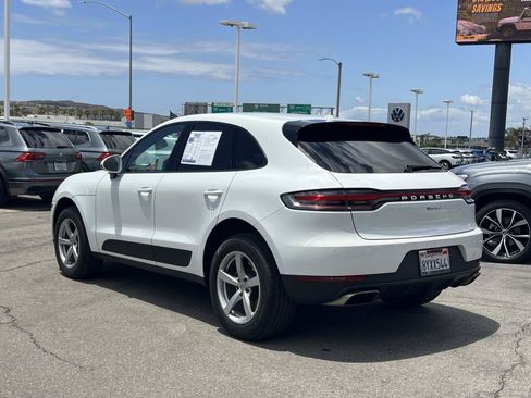 Used 2021 Porsche Macan AWD/4WD image 3