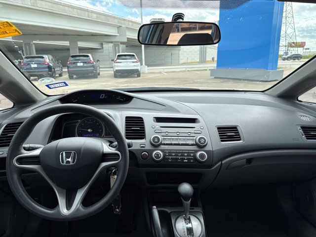 Used 2009 Honda Civic DX-VP image 6