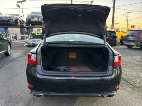 Used 2018 Lexus ES 350 w/ Navigation System Package image 33