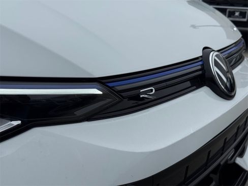 New 2026 Volkswagen Golf image 4