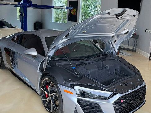 Used 2022 Audi R8 V10 performance image 2