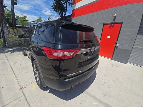 Used 2018 Chevrolet Traverse LT w/ LPO, Floor Liner Package AWD/4WD image 3
