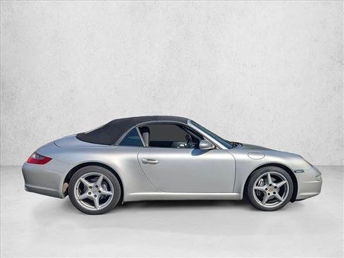 Used 2005 Porsche 911 Carrera image 4