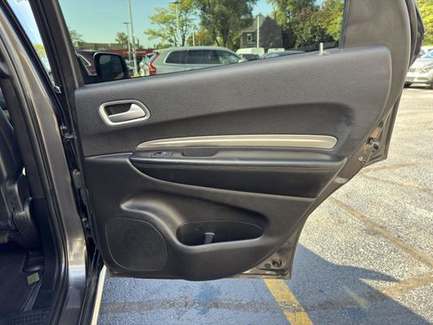 Used 2020 Dodge Durango SXT w/ 3rd Row Seating Group image 38