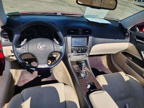 Used 2010 Lexus IS 350C image 19