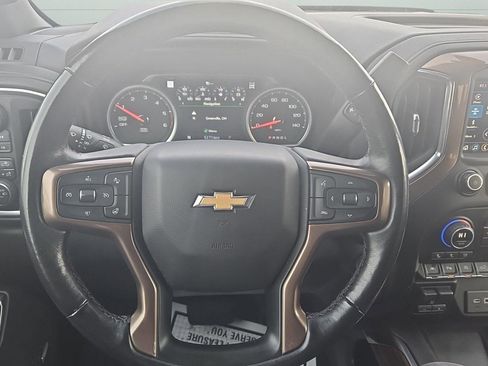 Used 2021 Chevrolet Silverado 1500 High Country w/ Technology Package image 6