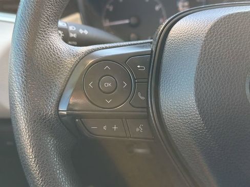 Used 2024 Toyota Corolla LE image 27