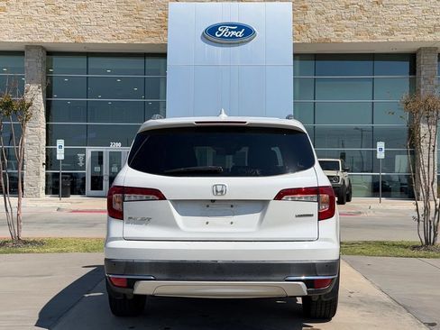 Used 2021 Honda Pilot Touring image 20