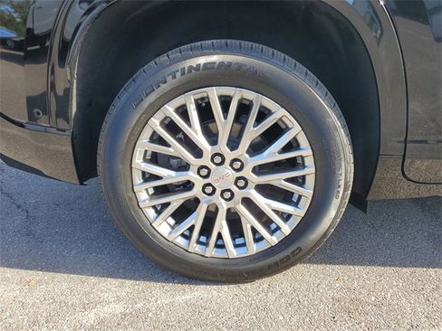 Used 2024 GMC Acadia Denali w/ Super Cruise Package image 5