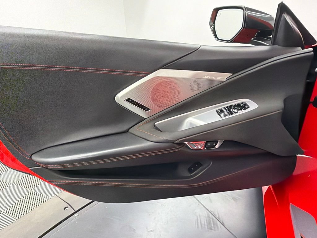 Used 2021 Chevrolet Corvette Stingray Premium Cpe w/ Z51 Performance Package RWD image 19