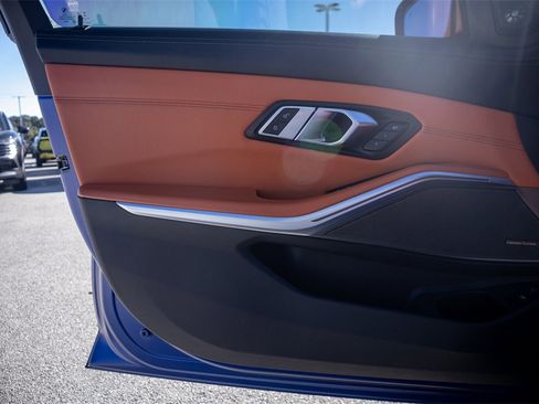 Used 2021 BMW M3 Competition w/ Parking Assistance Package image 24