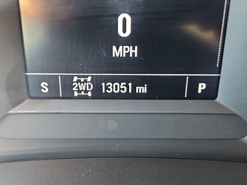 Used 2023 Chevrolet TrailBlazer LT AWD/4WD image 16