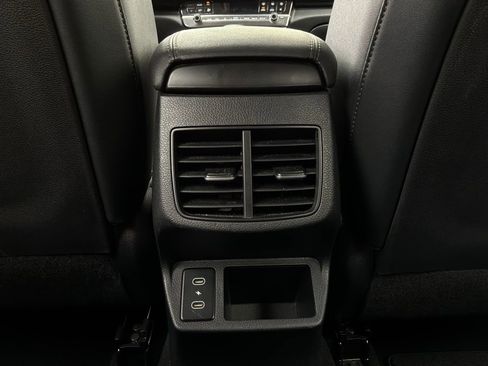 Used 2025 Kia Seltos S image 12