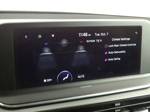 Used 2022 Kia Telluride LX image 32