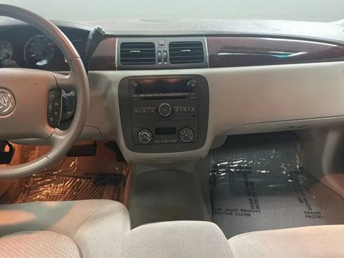 Used 2011 Buick Lucerne CX FWD image 14