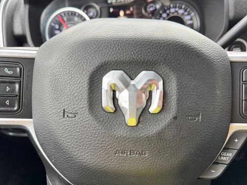 Used 2022 RAM 3500 Big Horn image 8