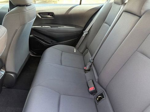 Used 2025 Toyota Corolla LE FWD image 26