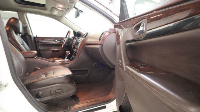 Used 2013 Buick Enclave Leather AWD/4WD image 10