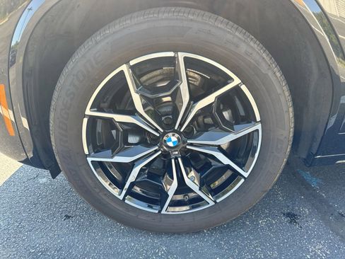 Used 2024 BMW X4 xDrive30i w/ M Sport Package AWD/4WD image 7