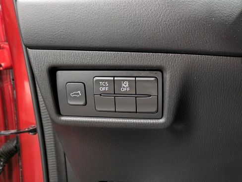 Used 2018 MAZDA CX-5 Touring w/ Preferred Equipment Package image 20